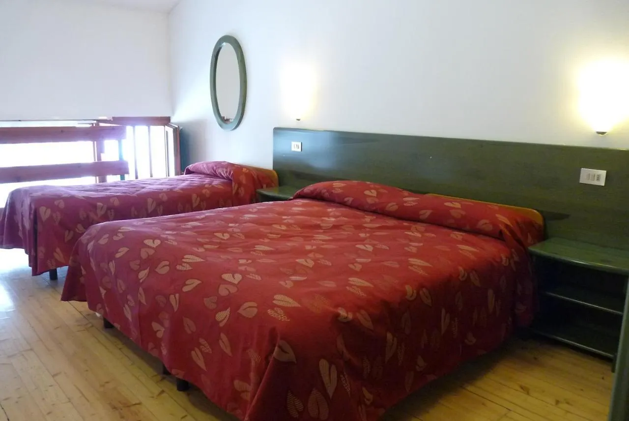 Appartamenti Hotel La Rosa Teglio