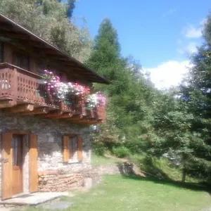 Chalet Valtellina, Teglio
